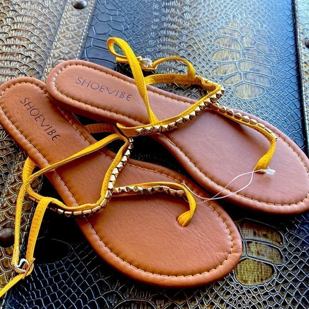 Ladies Yellow sandals new studded size 7